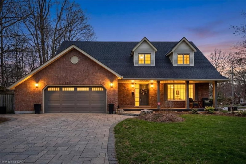 245 Shagbark Court, Waterloo, Ontario