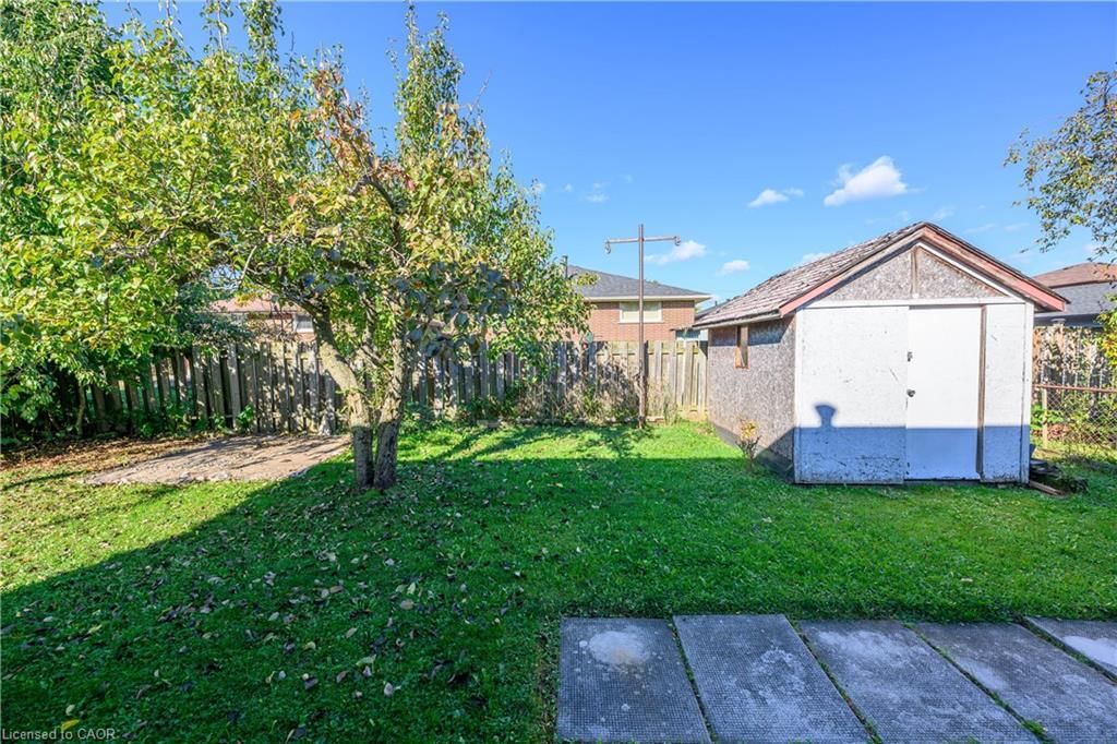 Single Family Residence for sale at 112 Purdy Crescent, Hamilton, ON, L9A 3B3 - Greeningdon - MLS: 40820219