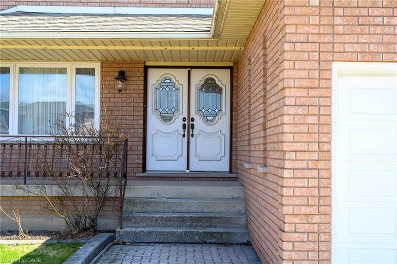 27 Trieste Place