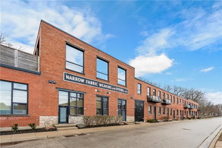 212 - 85 Spruce Street