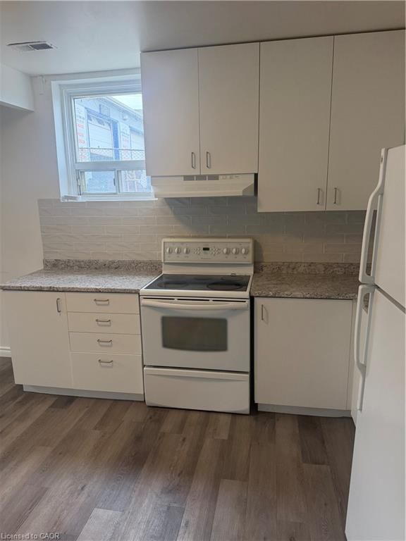 LOWER - 1576 Barton Street E