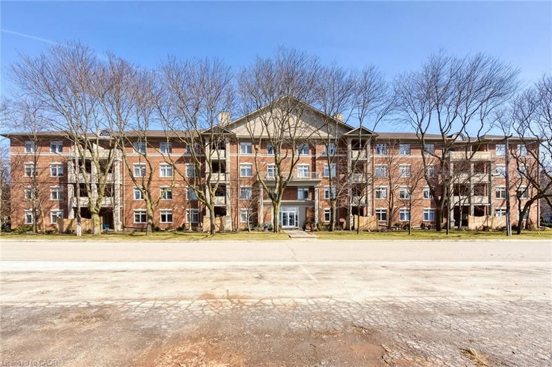 391 Plains Road E #404, Burlington, Ontario