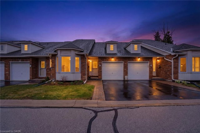 29 - 222 Fellowes Crescent