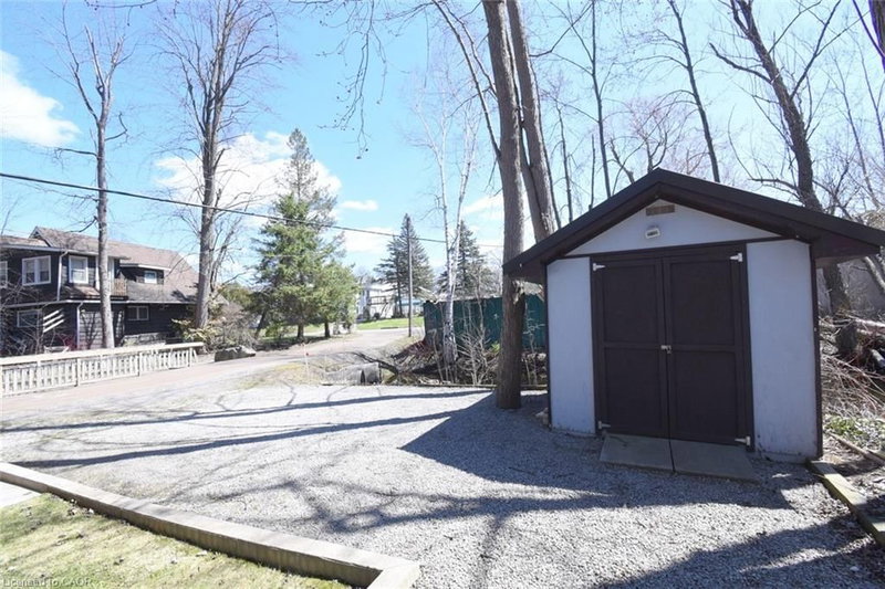 101 - 57 Concession 12 E