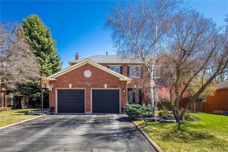 1354 Winterberry Drive, Burlington, Ontario