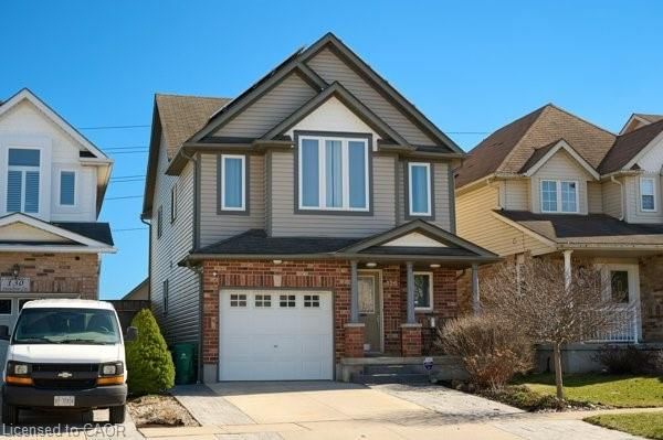 126 Snowdrop Crescent