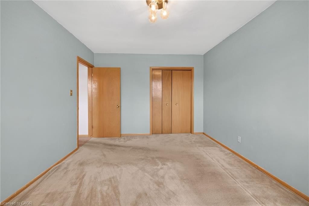 Single Family Residence for sale at 4 San Marco Street, Hamilton, ON, L9C 5M7 - Mountview - MLS: 40820469