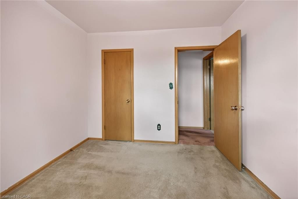 Single Family Residence for sale at 4 San Marco Street, Hamilton, ON, L9C 5M7 - Mountview - MLS: 40820469