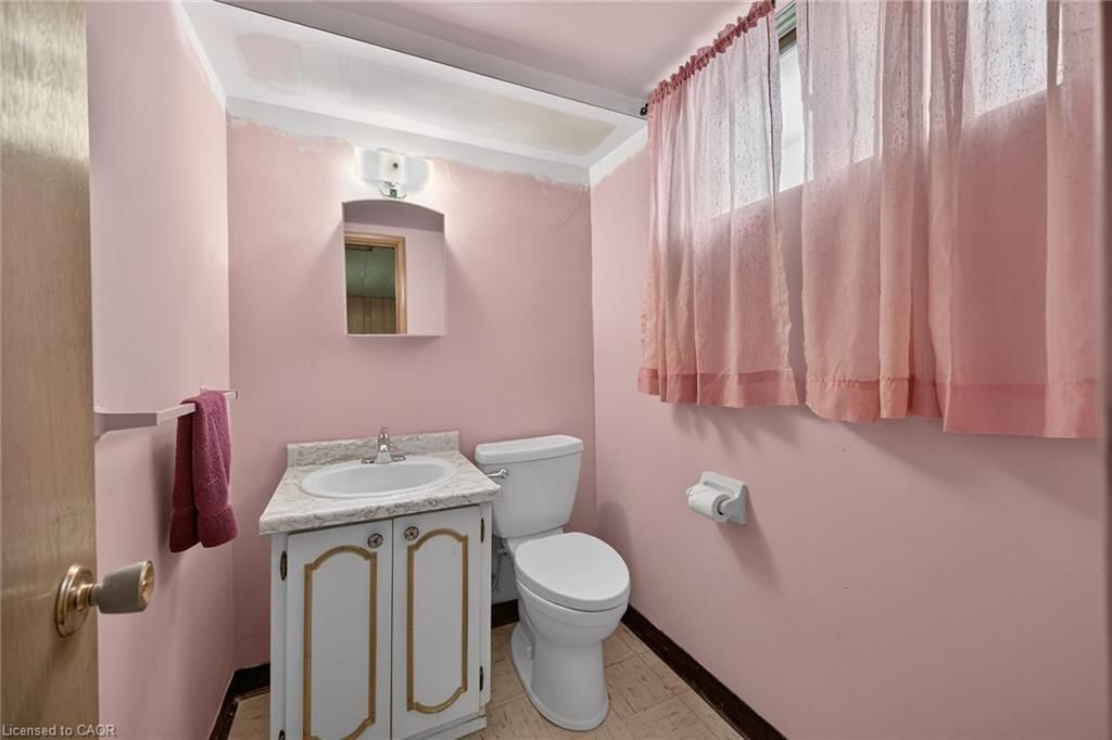 Single Family Residence for sale at 4 San Marco Street, Hamilton, ON, L9C 5M7 - Mountview - MLS: 40820469