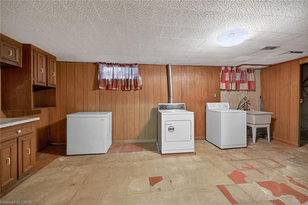 Single Family Residence for sale at 4 San Marco Street, Hamilton, ON, L9C 5M7 - Mountview - MLS: 40820469