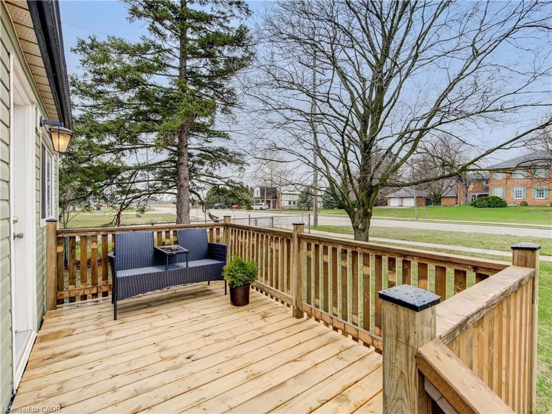 3593 Concession Drive photo 5