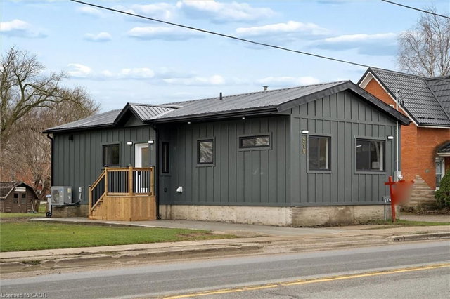 215 Winstanley Street