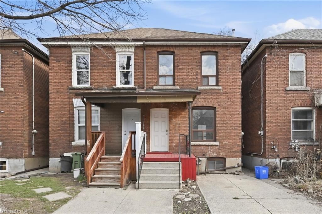 Single Family Residence sold at 761 Cannon Street, Hamilton, ON, L8L 2H1 - Gibson/Stipley - MLS: 40820543