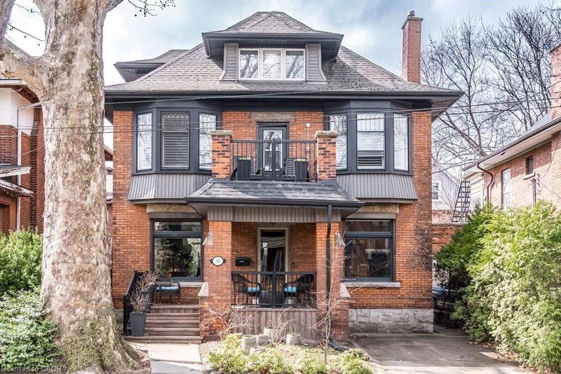 36 Eastbourne Avenue, Hamilton, Ontario