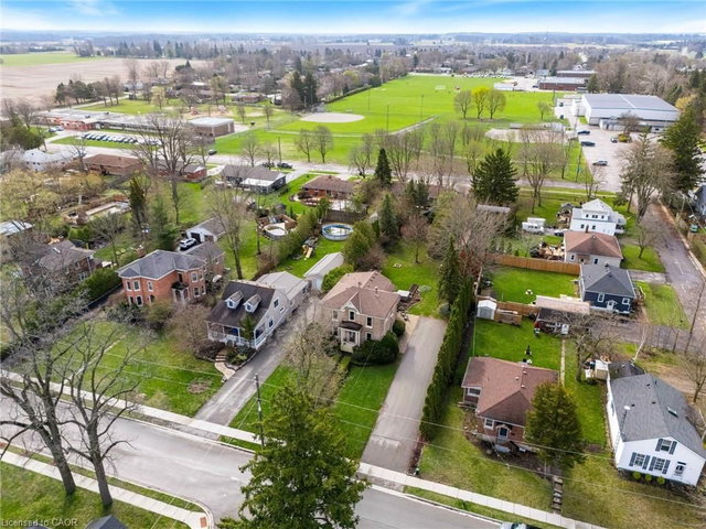 48 Temperance Street E