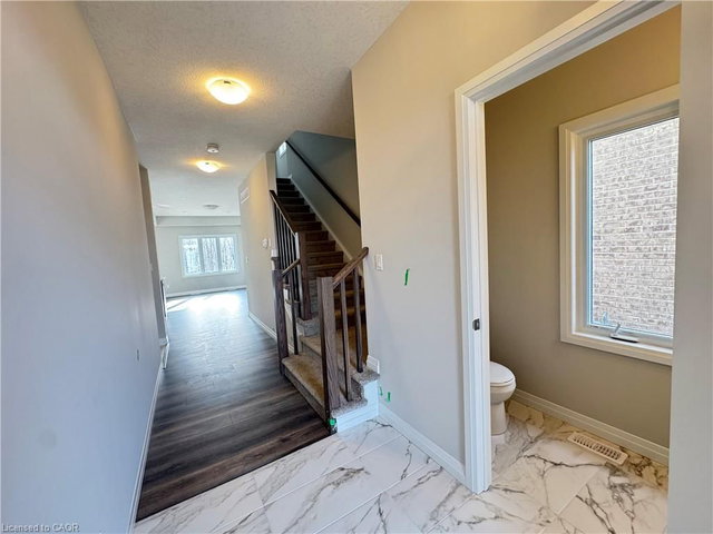 113 Rivergreen Crescent