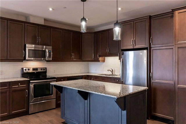 307 - 223 Erb Street W