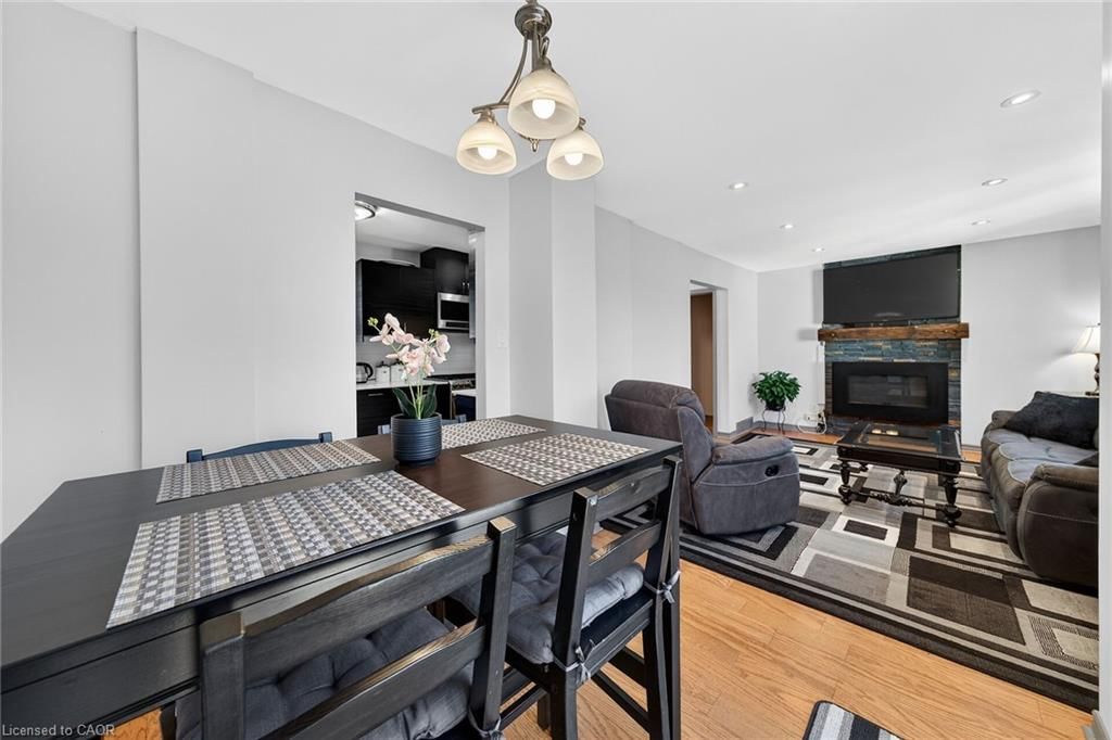 Single Family Residence for sale at 211 Birchcliffe Crescent, Hamilton, ON, L8T 4L1 - Berrisfield - MLS: 40820735