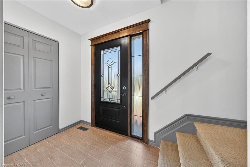 Single Family Residence for sale at 211 Birchcliffe Crescent, Hamilton, ON, L8T 4L1 - Berrisfield - MLS: 40820735