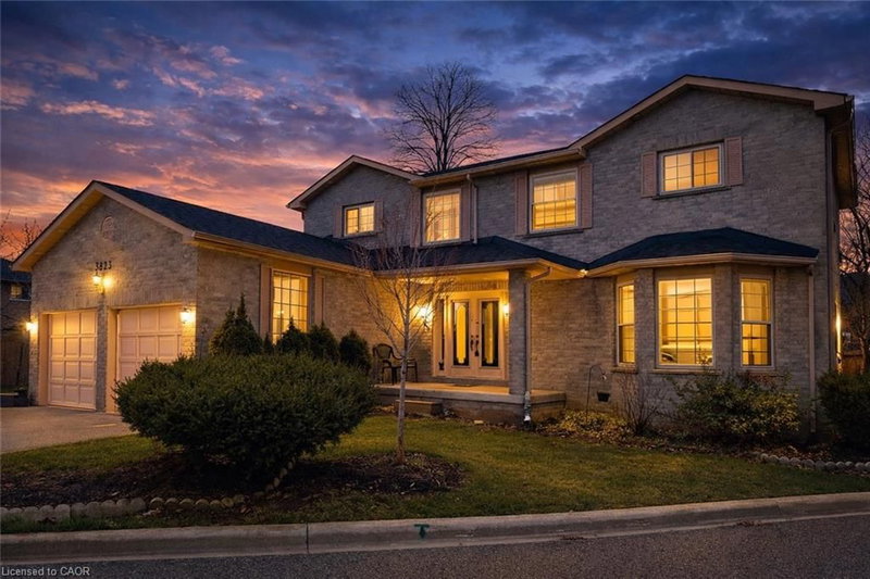 3823 Trelawny Circle, Mississauga, Ontario