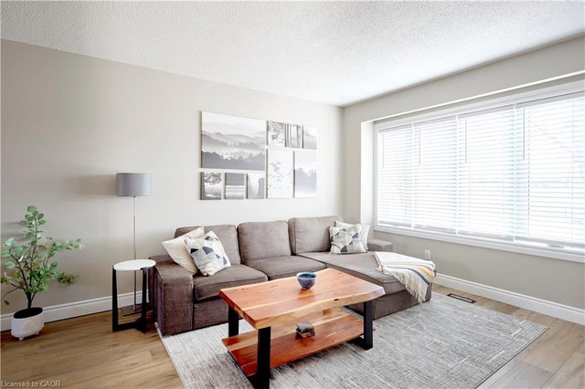 27 - 46 Cedarwoods Crescent