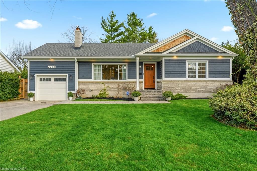 Single Family Residence for sale at 2223 Deyncourt Drive, Burlington, ON, L7R 1W2 - Central - MLS: 40820853