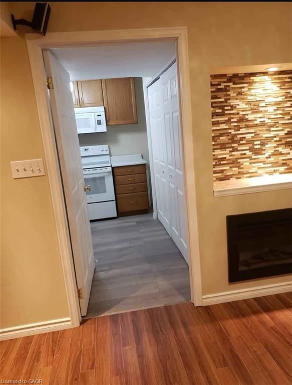 LOWER - 679 Commonwealth Crescent