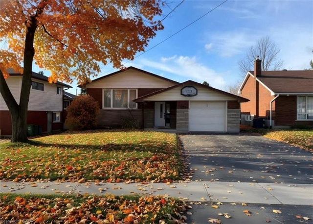 Studio - 5 Fisher Crescent