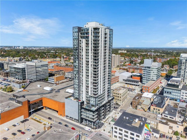 1007 - 60 Charles Street