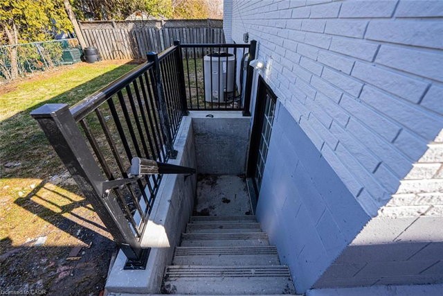 Basment - 256 West 18th Street