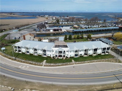 207 - 12 Erie Boulevard