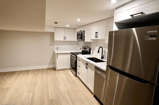 Unit 5 - 246 Marlborough Street