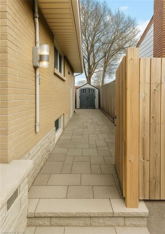 Lower - 37 Kingslea Drive