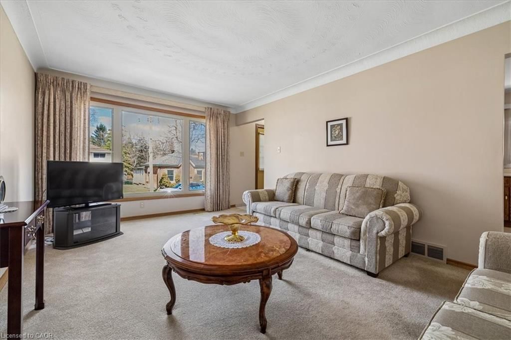 Single Family Residence for sale at 11 Duff Street, Hamilton, ON, L9C 1A8 - Mountview - MLS: 40820986