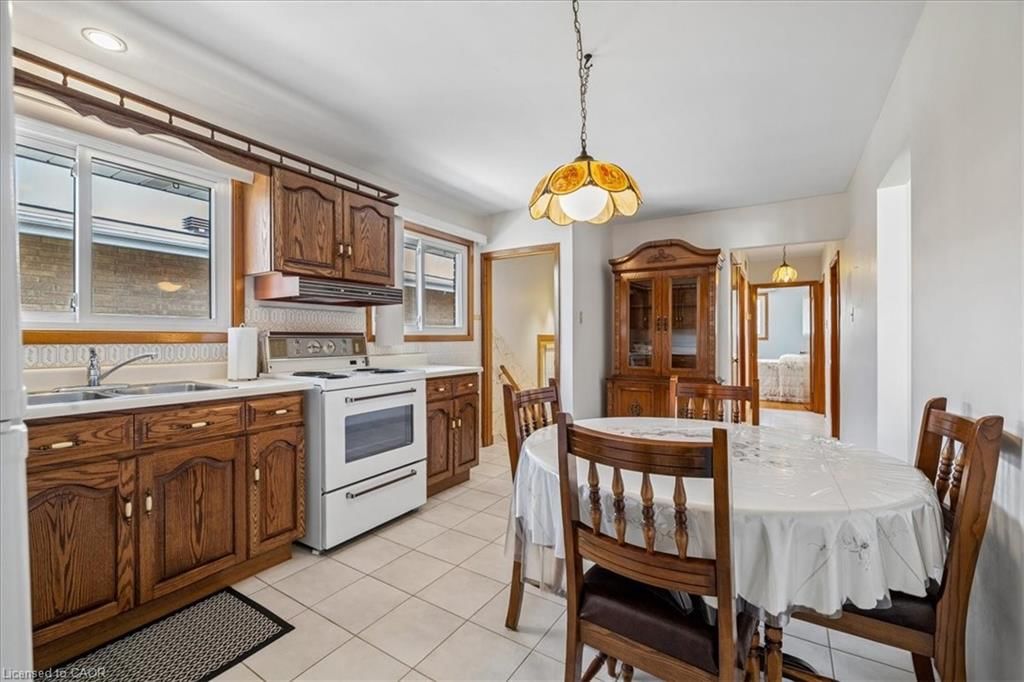 Single Family Residence for sale at 11 Duff Street, Hamilton, ON, L9C 1A8 - Mountview - MLS: 40820986