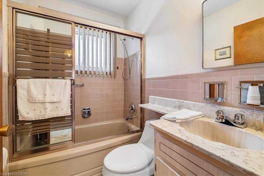 Single Family Residence for sale at 11 Duff Street, Hamilton, ON, L9C 1A8 - Mountview - MLS: 40820986