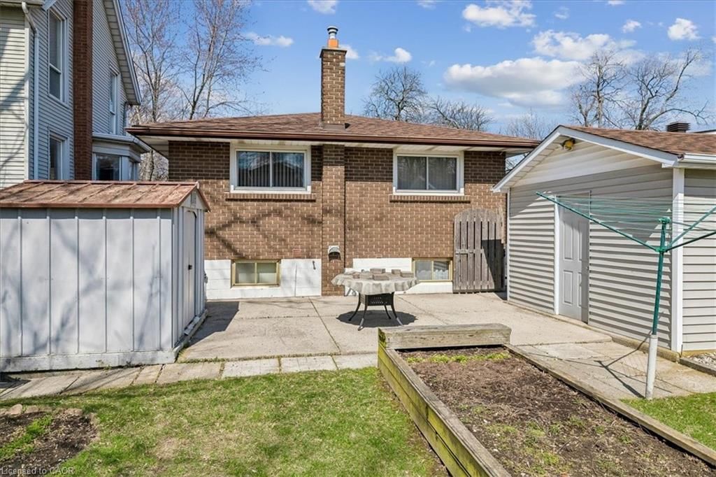 Single Family Residence for sale at 11 Duff Street, Hamilton, ON, L9C 1A8 - Mountview - MLS: 40820986