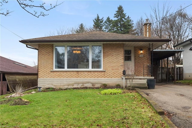 122 Sweetbriar Drive