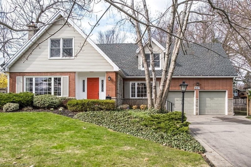587 Sharalin Court, Burlington, Ontario