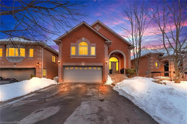 74 Laurendale Avenue