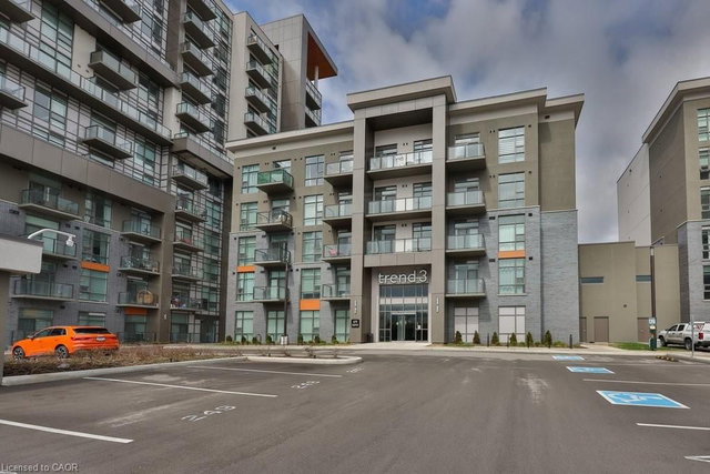 506 - 470 Dundas Street E