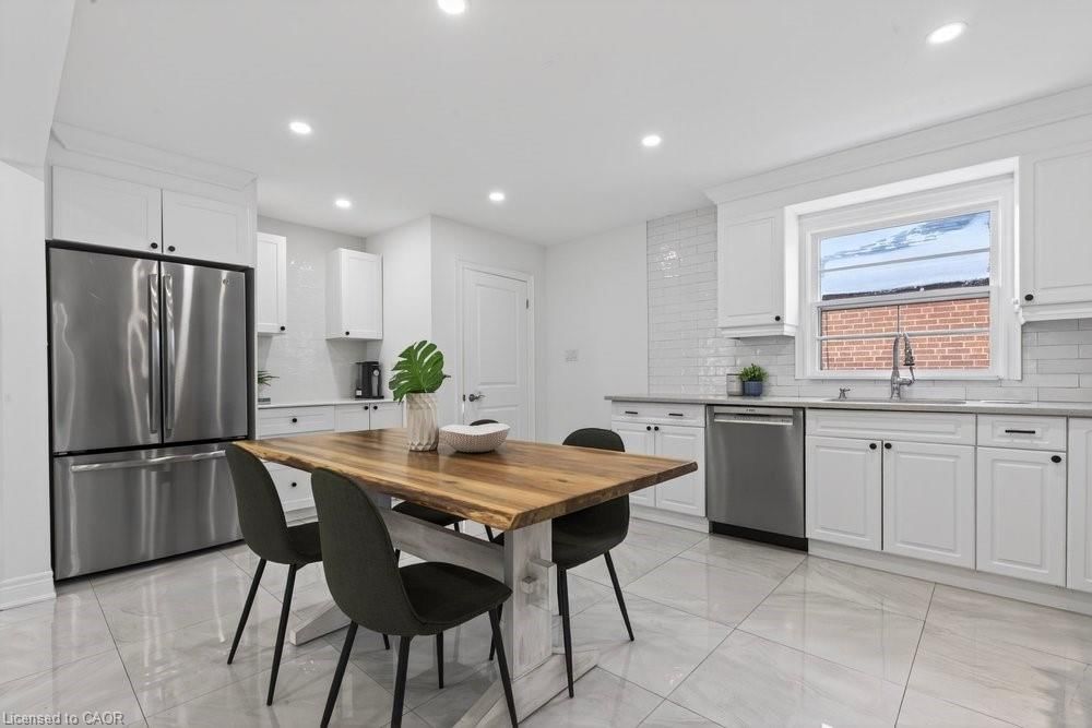 Single Family Residence for sale at 258 Sanatorium Road, Hamilton, ON, L9C 1Z9 - Westcliffe - MLS: 40821098