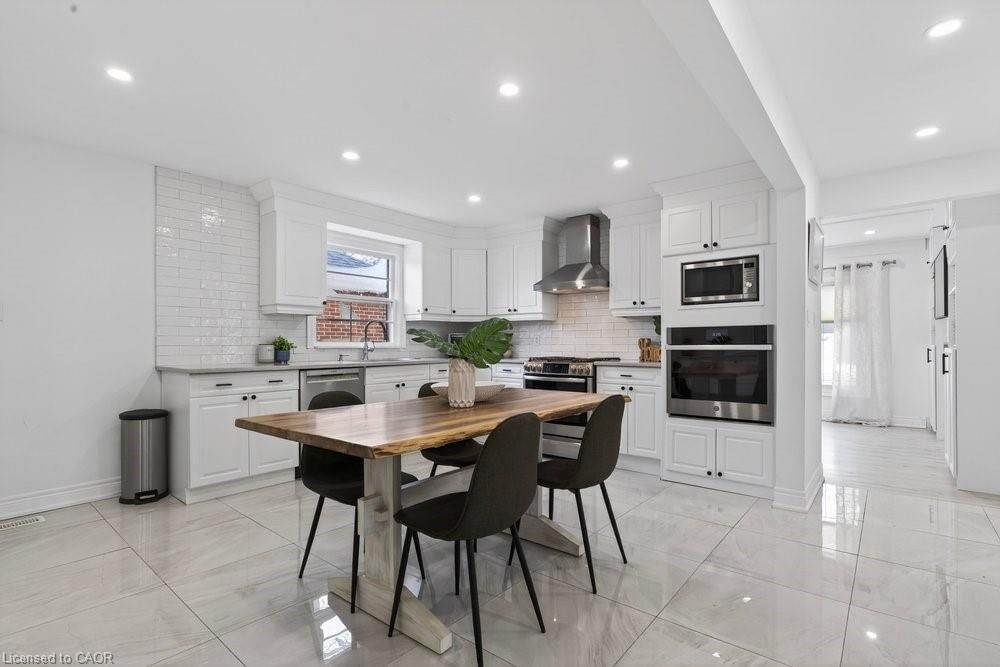 Single Family Residence for sale at 258 Sanatorium Road, Hamilton, ON, L9C 1Z9 - Westcliffe - MLS: 40821098