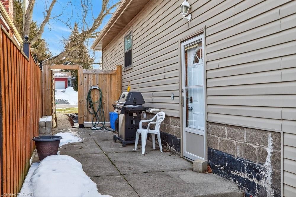 Single Family Residence for sale at 258 Sanatorium Road, Hamilton, ON, L9C 1Z9 - Westcliffe - MLS: 40821098