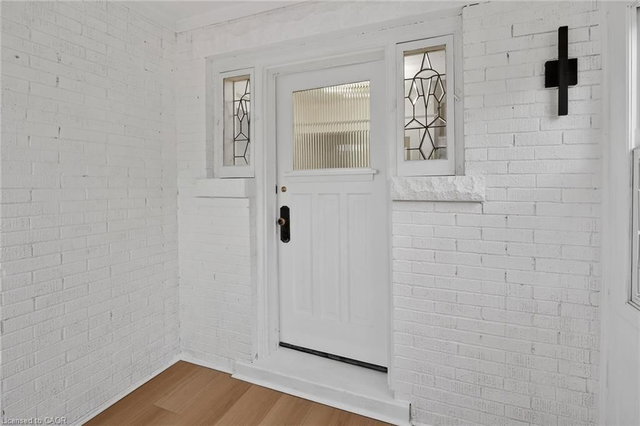 101 Houghton Avenue S