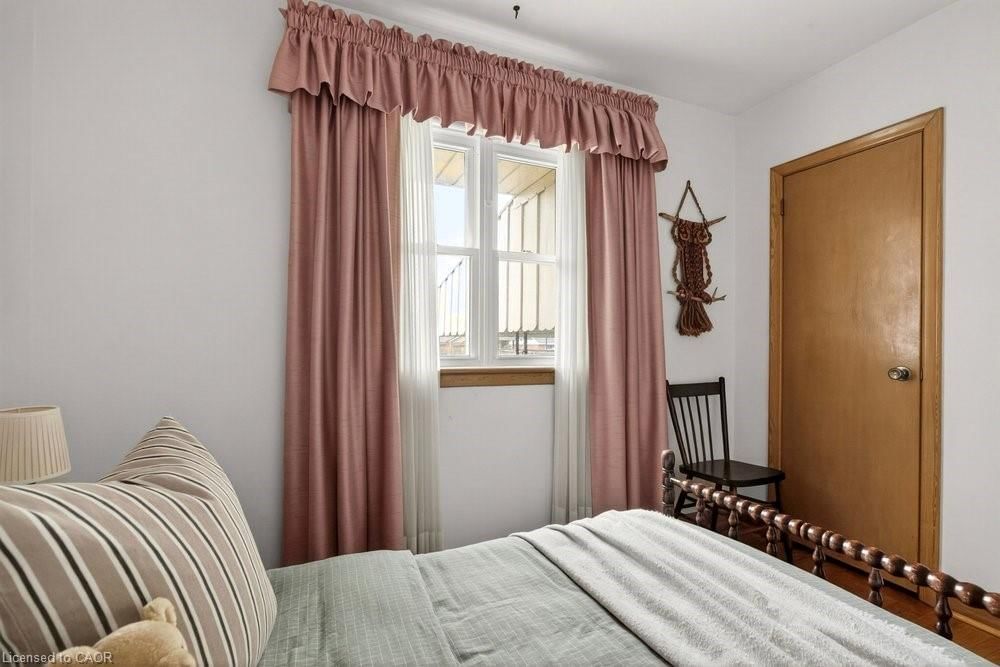 Single Family Residence for sale at 189 Hoover Crescent, Hamilton, ON, L9A 3H2 - Balfour - MLS: 40821154