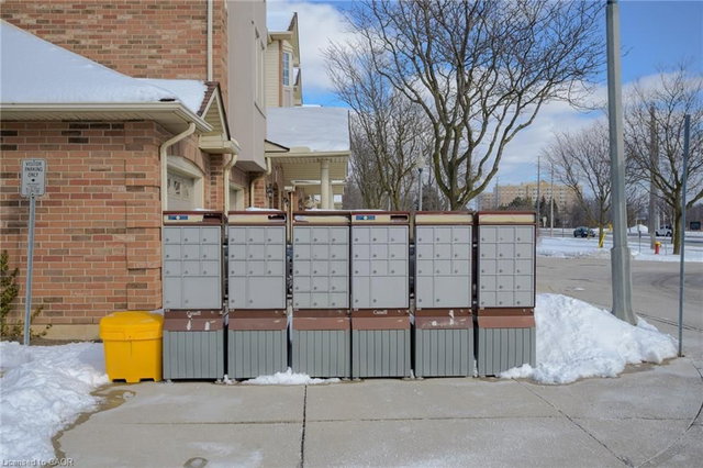 44 - 4045 Upper Middle Road