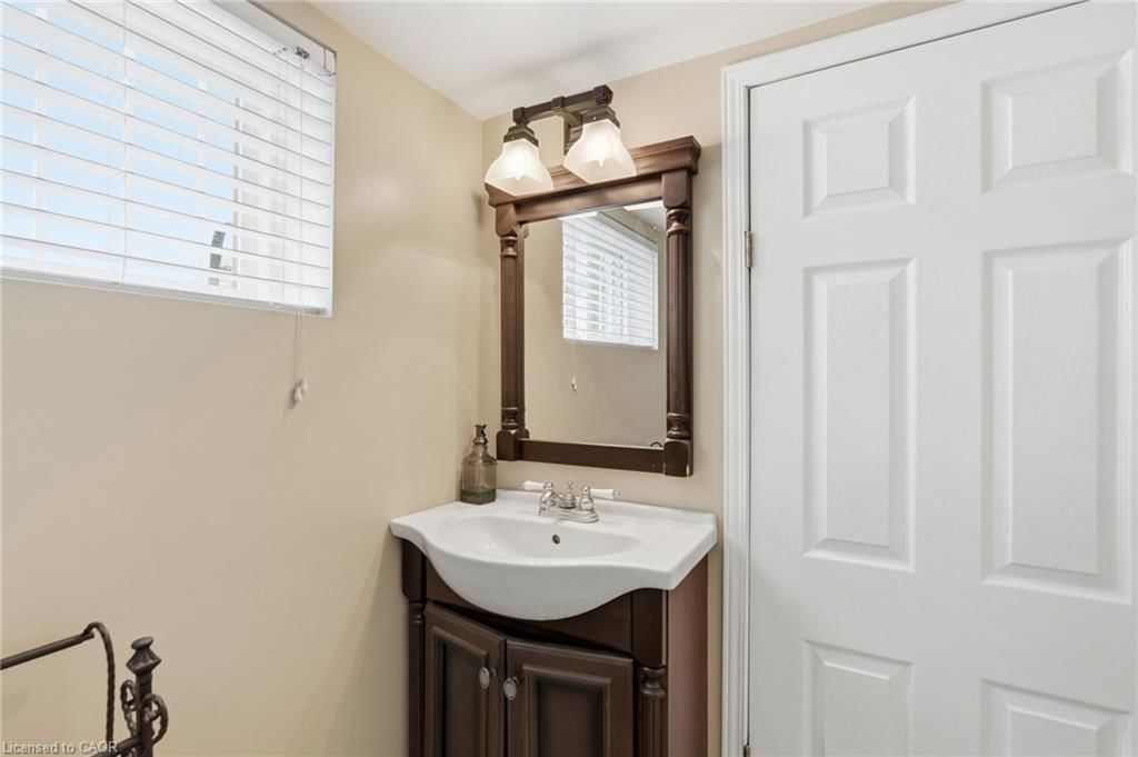 Single Family Residence for sale at 80 Luscombe Street, Hamilton, ON, L9A 2J8 - Greeningdon - MLS: 40821247