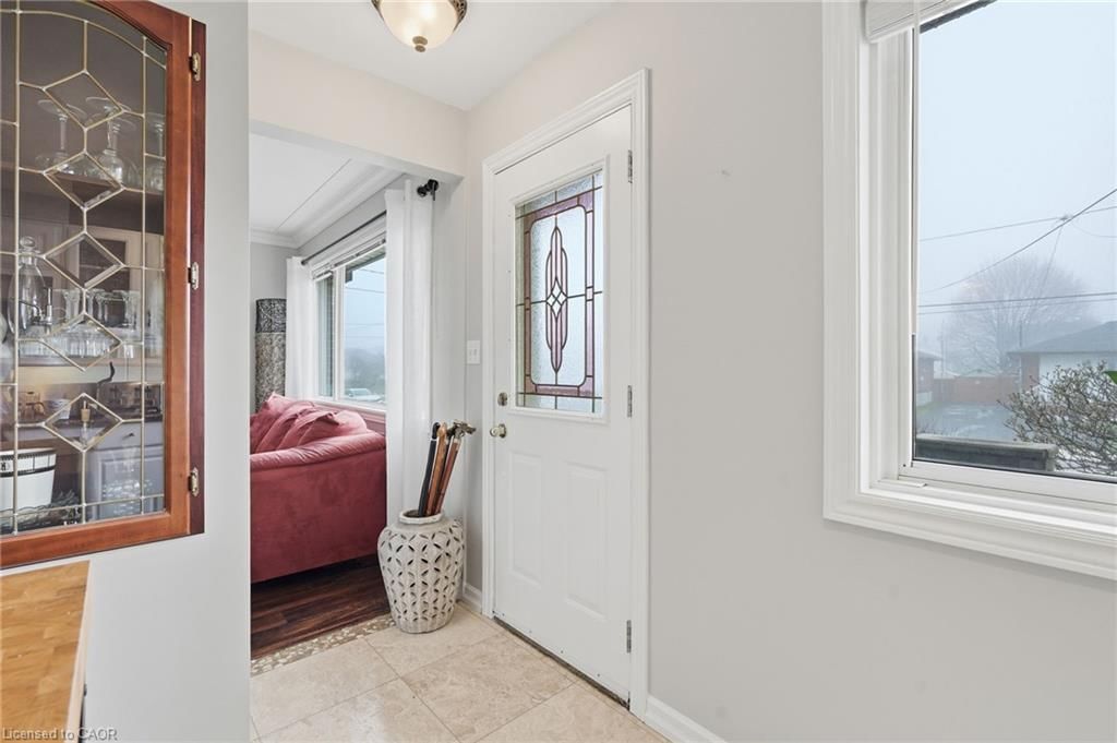 Single Family Residence for sale at 80 Luscombe Street, Hamilton, ON, L9A 2J8 - Greeningdon - MLS: 40821247