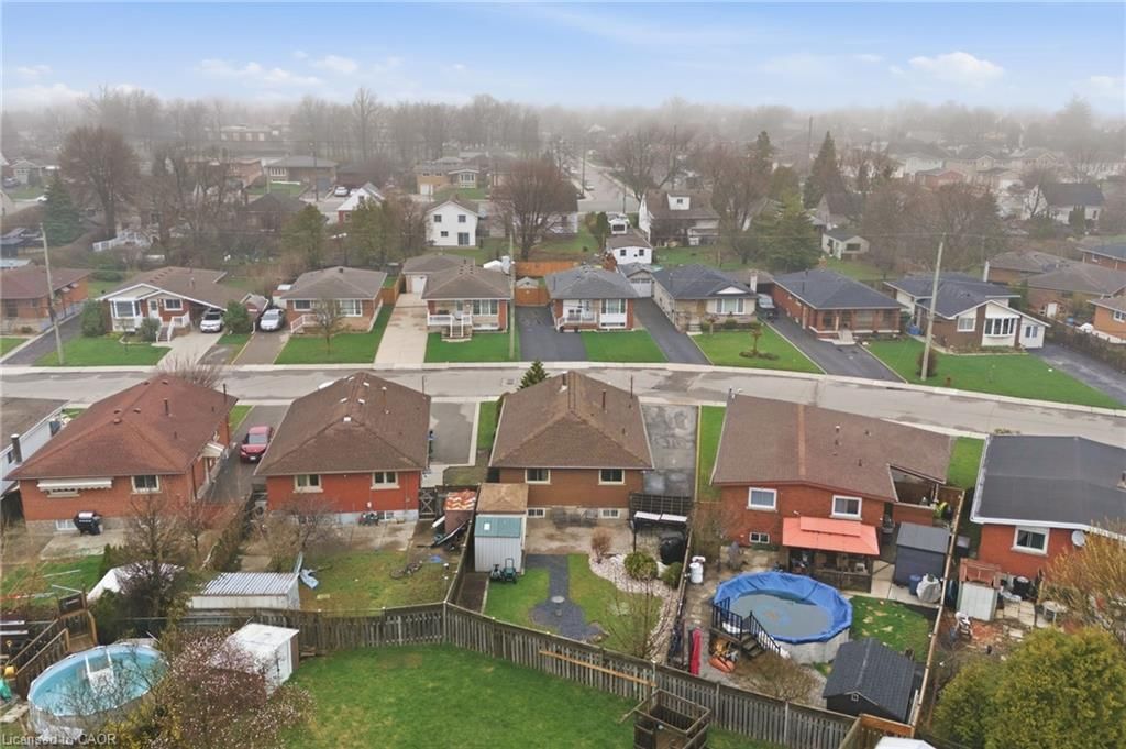 Single Family Residence for sale at 80 Luscombe Street, Hamilton, ON, L9A 2J8 - Greeningdon - MLS: 40821247